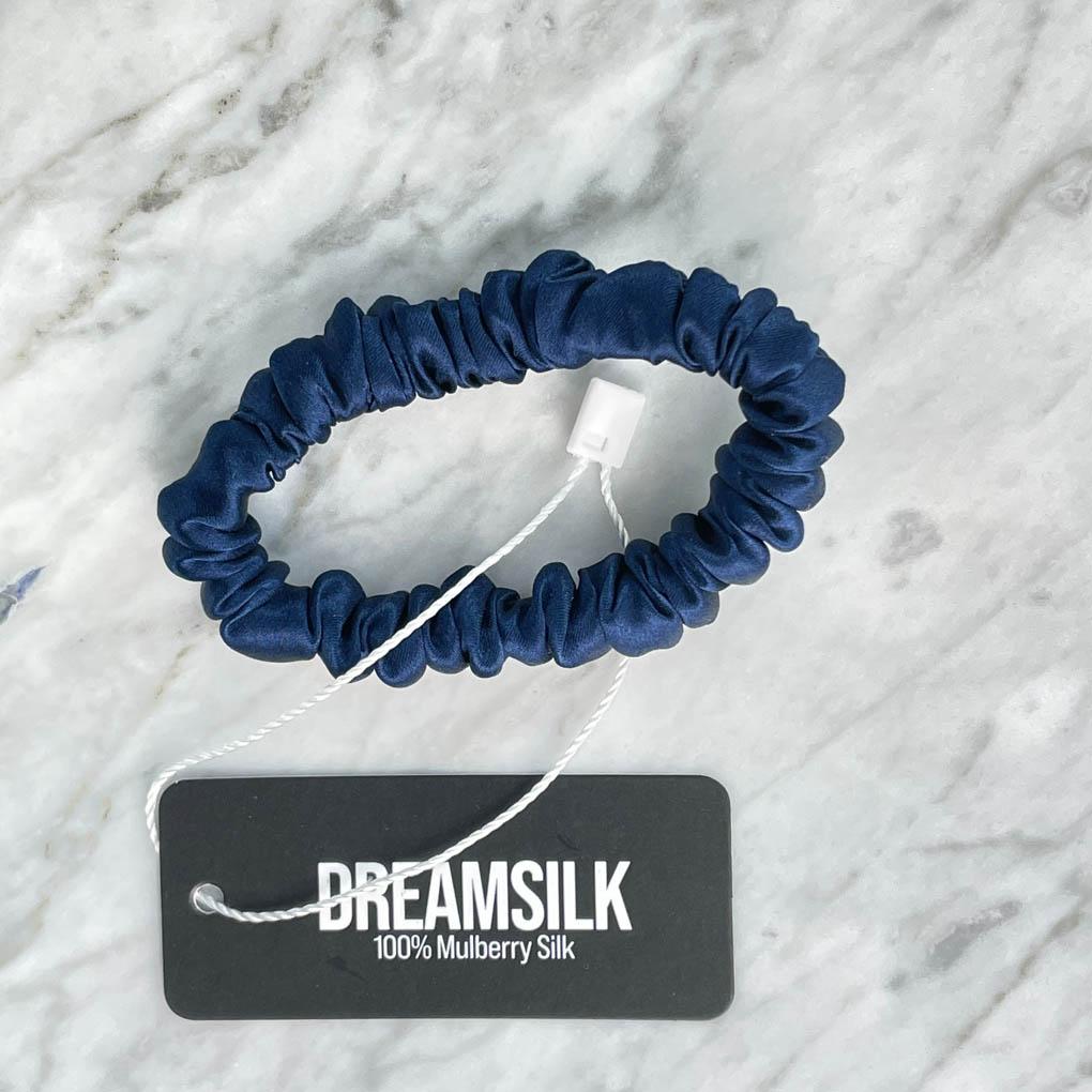 DREAMSILK scrunchie worn in the hair