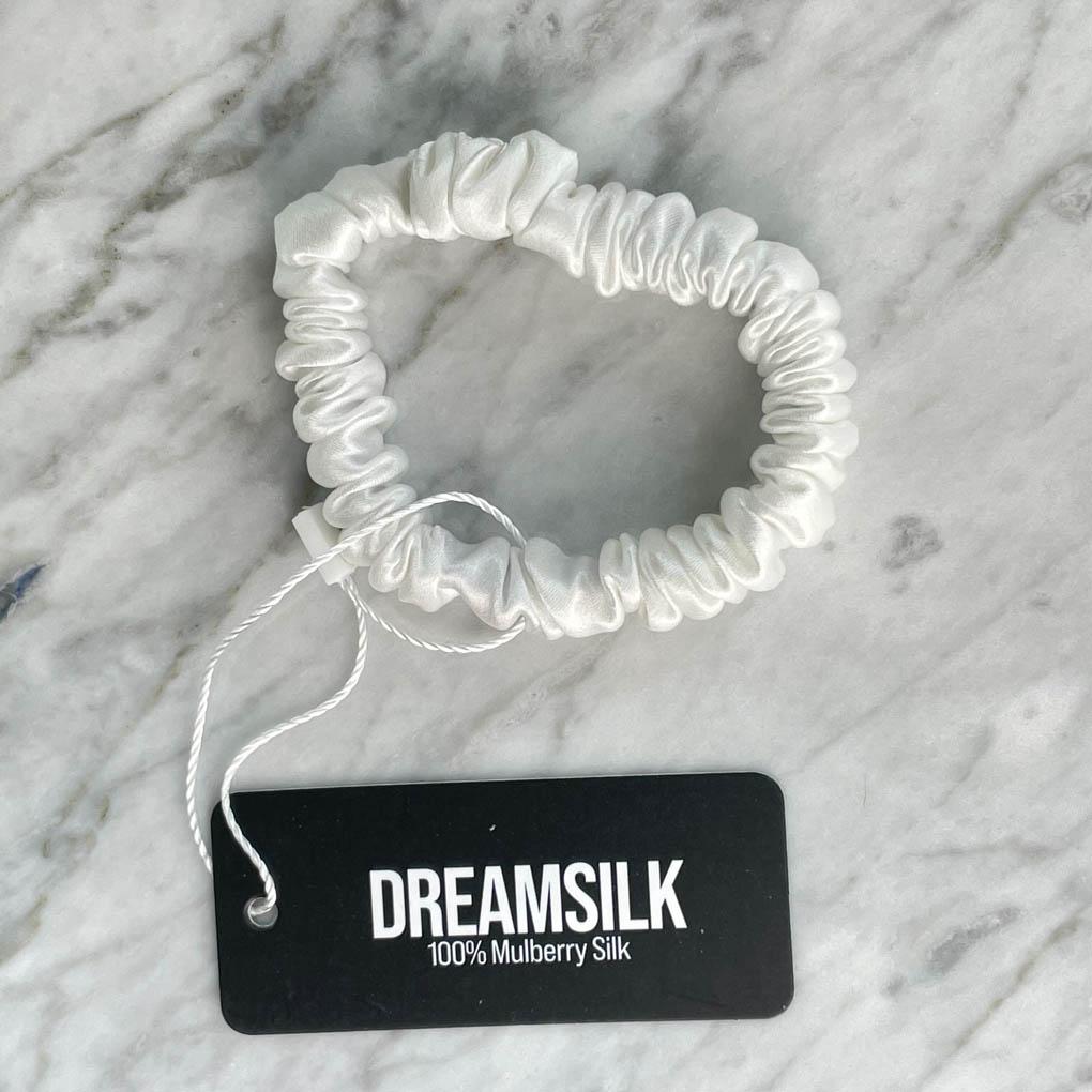 DREAMSILK scrunchie worn in the hair